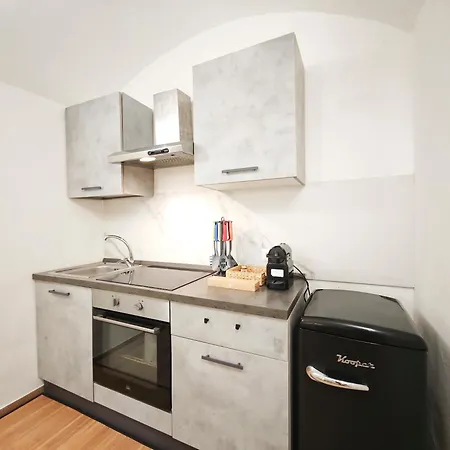 Dynami Apartment *